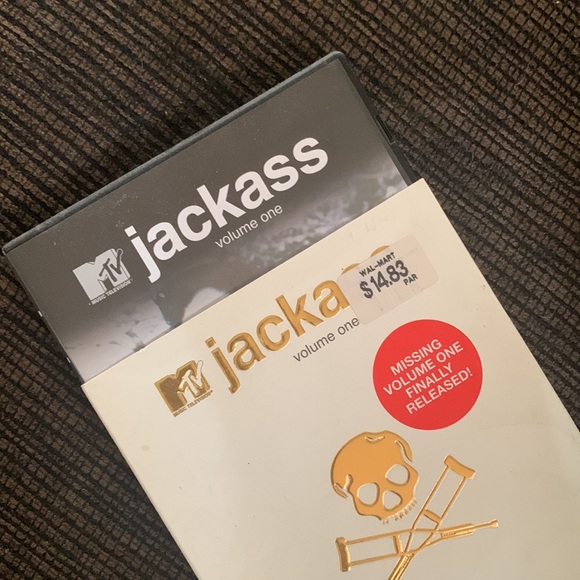 3/$15 jackass volume one dvd - Picture 3 of 3